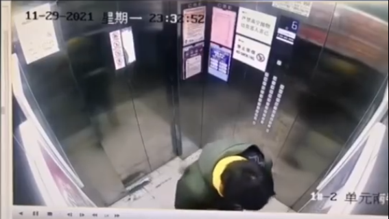 撒尿外賣惡心眾人， 問題不止出在騎手